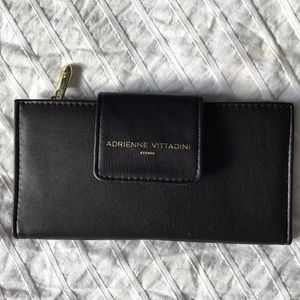 Adrienne Vitadini Black Leather Wallet
